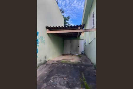 Casa à venda com 185m², 3 quartos e 2 vagas