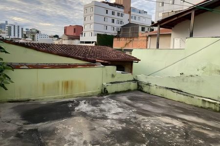 Casa à venda com 185m², 3 quartos e 2 vagas