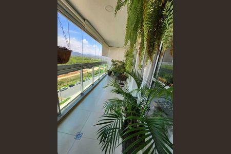 Apartamento à venda com 78m², 2 quartos e 1 vaga