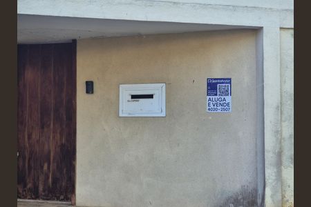 Casa de condomínio à venda com 800m², 4 quartos e 3 vagasPlaca