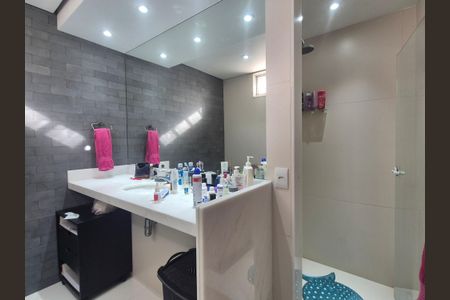 Casa de condomínio à venda com 800m², 4 quartos e 3 vagasBanheiro da Suíte 3