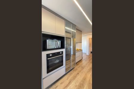 Apartamento à venda com 135m², 3 quartos e 2 vagasCozinha