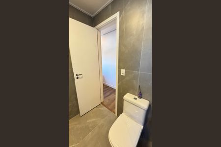 Apartamento à venda com 135m², 3 quartos e 2 vagasBanheiro da Suíte 1