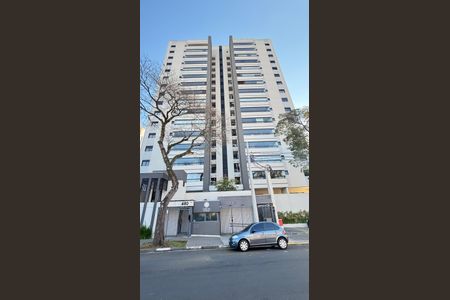 Apartamento à venda com 135m², 3 quartos e 2 vagasFachada