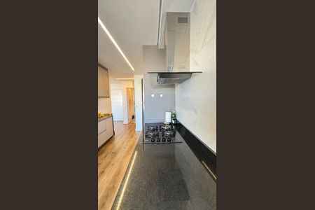 Apartamento à venda com 135m², 3 quartos e 2 vagasCozinha