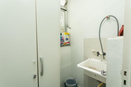 Apartamento à venda com 42m², 1 quarto e sem vagaÁrea de Serviço