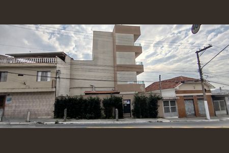 Studio à venda com 33m², 1 quarto e sem vaga Studio à venda com 33m², 1 quarto e sem vagaFachada