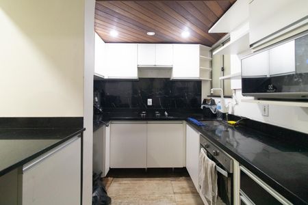 Apartamento à venda com 44m², 2 quartos e 1 vaga Apartamento à venda com 44m², 2 quartos e 1 vagaCozinha