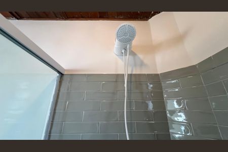 Casa para alugar com 190m², 4 quartos e 2 vagas Casa para alugar com 190m², 4 quartos e 2 vagasBanheiro da Suíte 1