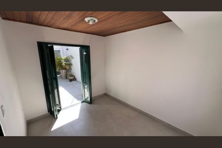 Casa para alugar com 190m², 4 quartos e 2 vagas Casa para alugar com 190m², 4 quartos e 2 vagasSuíte 1