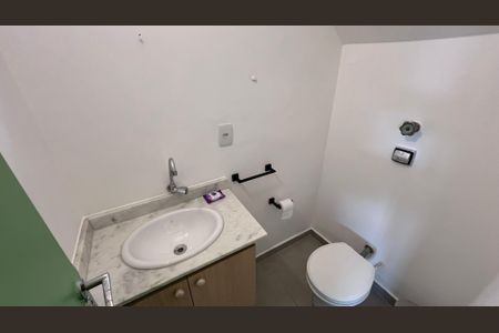 Casa para alugar com 190m², 4 quartos e 2 vagas Casa para alugar com 190m², 4 quartos e 2 vagasLavabo da Sala