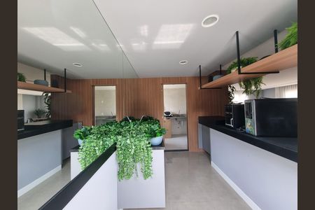 Apartamento para alugar com 42m², 2 quartos e 1 vaga Apartamento para alugar com 42m², 2 quartos e 1 vagaÁrea comum - Salão de festas