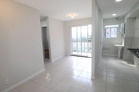 Apartamento para alugar com 42m², 2 quartos e 1 vagaSala/Cozinha
