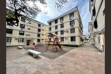 Casa para alugar com 84m², 3 quartos e sem vagaÁrea comum - Playground