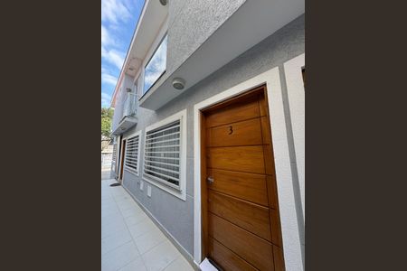 Casa de condomínio à venda com 62m², 2 quartos e 1 vaga Casa de condomínio à venda com 62m², 2 quartos e 1 vagaCorredor