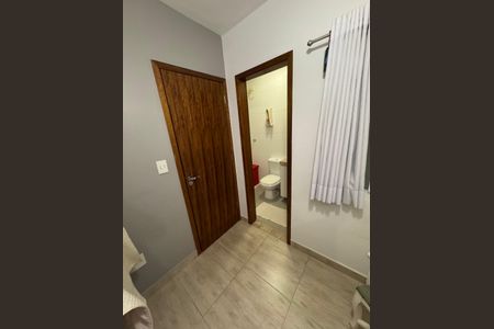 Casa de condomínio à venda com 62m², 2 quartos e 1 vaga Casa de condomínio à venda com 62m², 2 quartos e 1 vagaQuarto