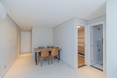 Apartamento à venda com 174m², 2 quartos e 2 vagasSala