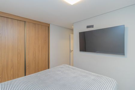 Apartamento à venda com 174m², 2 quartos e 2 vagasQuarto 2