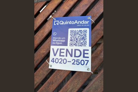 Casa à venda com 179m², 4 quartos e 2 vagasPlaca