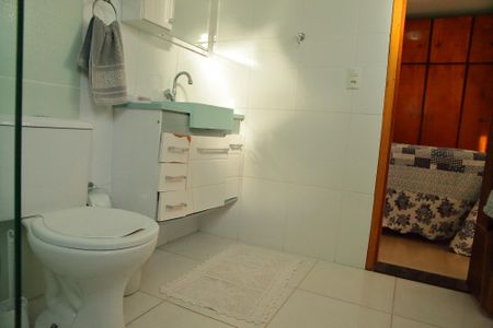 Casa à venda com 179m², 4 quartos e 2 vagasBanheiro do Quarto