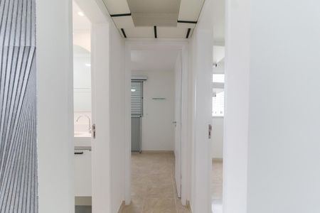 Corredor de apartamento para alugar com 2 quartos, 48m² em Vila Mogilar, Mogi das Cruzes