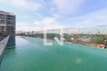 Studio à venda com 40m², 1 quarto e 1 vaga Studio à venda com 40m², 1 quarto e 1 vagaÁrea comum - Piscina