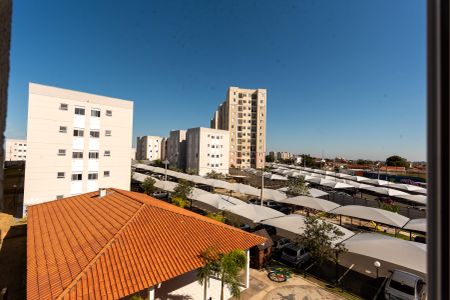 Apartamento à venda com 48m², 2 quartos e 1 vaga Apartamento à venda com 48m², 2 quartos e 1 vagaVista da Área de Serviço