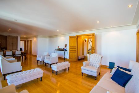Apartamento à venda com 320m², 4 quartos e 2 vagasDetalhes da Sala de estar/Jantar 
