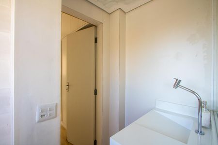 Apartamento à venda com 320m², 4 quartos e 2 vagasBanheiro do quarto 1