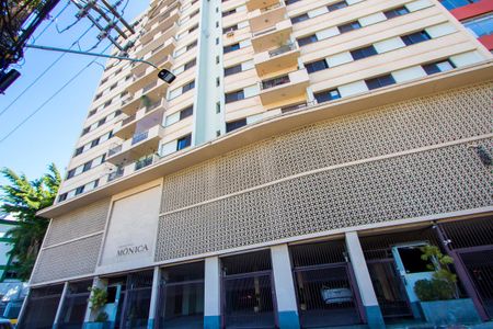 Apartamento à venda com 320m², 4 quartos e 2 vagasFachada