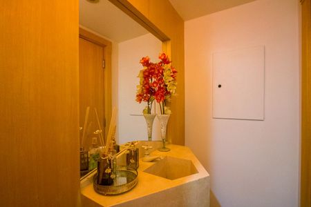 Apartamento à venda com 320m², 4 quartos e 2 vagasLavabo