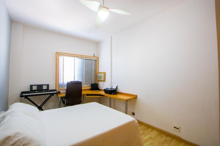 Apartamento à venda com 320m², 4 quartos e 2 vagasQuarto 4