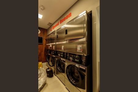 Studio à venda com 62m², 1 quarto e 2 vagas Studio à venda com 62m², 1 quarto e 2 vagasLavanderia