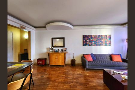 Sala de apartamento à venda com 3 quartos, 90m² em Moema, São Paulo