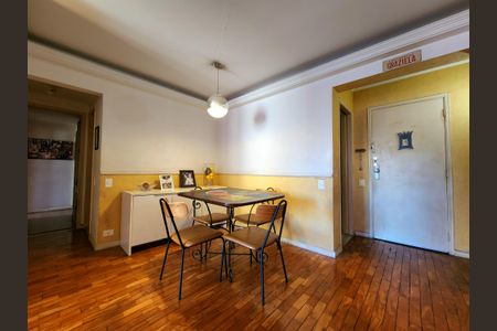 Apartamento à venda com 90m², 3 quartos e 1 vagaSala