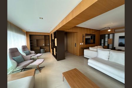 Apartamento à venda com 215m², 3 quartos e 3 vagasSala