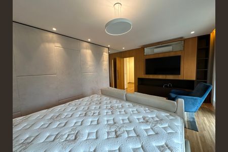 Apartamento à venda com 215m², 3 quartos e 3 vagasSuíte 3