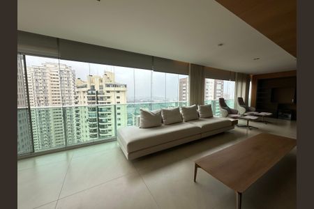 Apartamento à venda com 215m², 3 quartos e 3 vagasSala