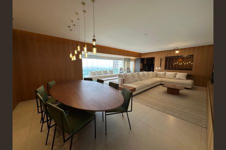 Apartamento à venda com 215m², 3 quartos e 3 vagasSala