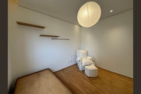 Apartamento à venda com 215m², 3 quartos e 3 vagasSuíte 2