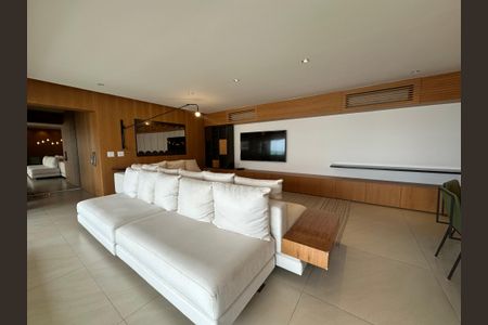 Apartamento à venda com 215m², 3 quartos e 3 vagasSala