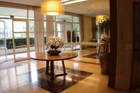 Apartamento à venda com 215m², 3 quartos e 3 vagasHall de entrada