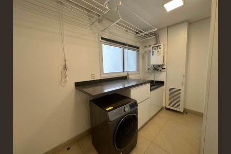 Apartamento à venda com 215m², 3 quartos e 3 vagasÁrea de Serviço