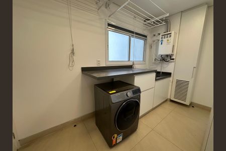Apartamento à venda com 215m², 3 quartos e 3 vagasÁrea de Serviço