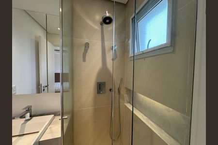 Apartamento à venda com 215m², 3 quartos e 3 vagasBanheiro da Suíte 1