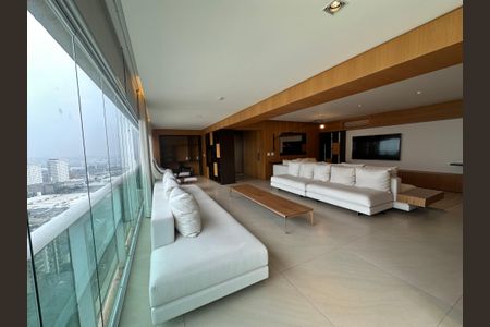 Apartamento à venda com 215m², 3 quartos e 3 vagasSala