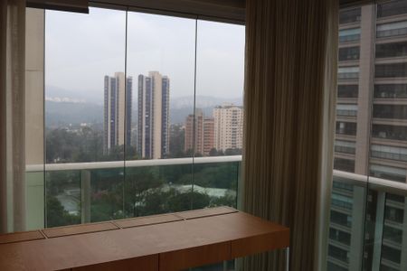 Apartamento à venda com 215m², 3 quartos e 3 vagasVista da Sala