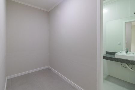 Casa de condomínio à venda com 314m², 3 quartos e sem vagaSuíte 2