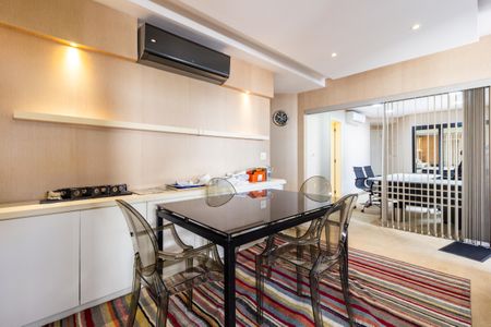 Sala de Jantar de apartamento para alugar com 1 quarto, 90m² em Cerqueira César, São Paulo