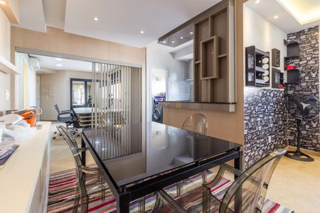 Apartamento para alugar com 90m², 1 quarto e 2 vagas Apartamento para alugar com 90m², 1 quarto e 2 vagasSala de Jantar
